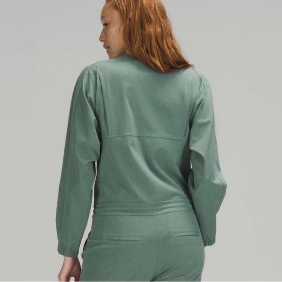 Lululemon 🍋Ventlight Zippered Jumpsuit - Picture 4 of 8